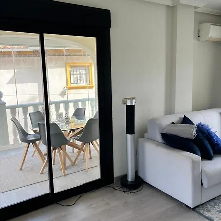 Flott Hus Naer