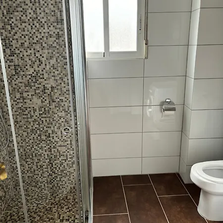 Flott Hus Naer Holiday home
